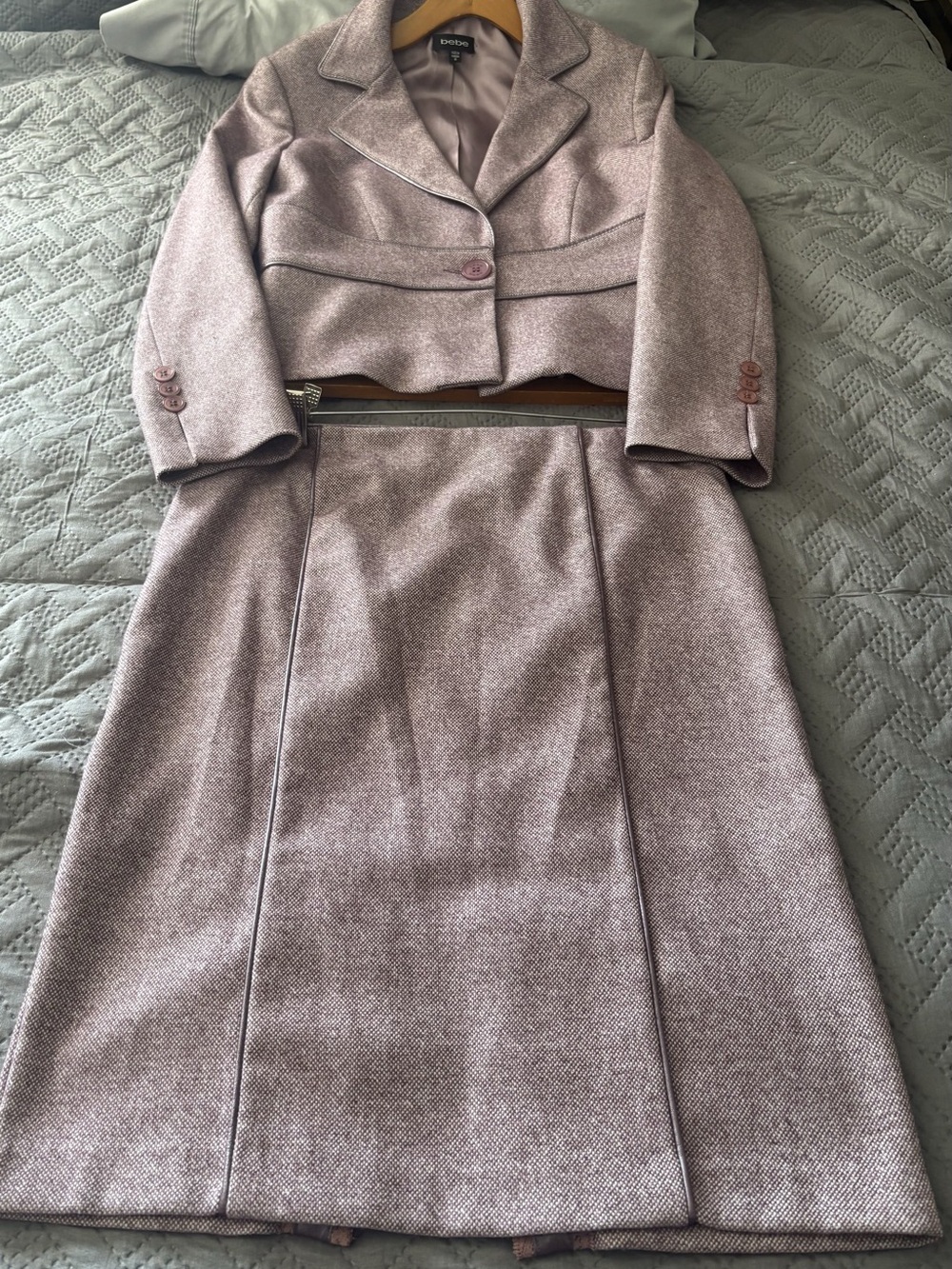 Y2K bebe Pink Skirt Suit Size 10 Like New